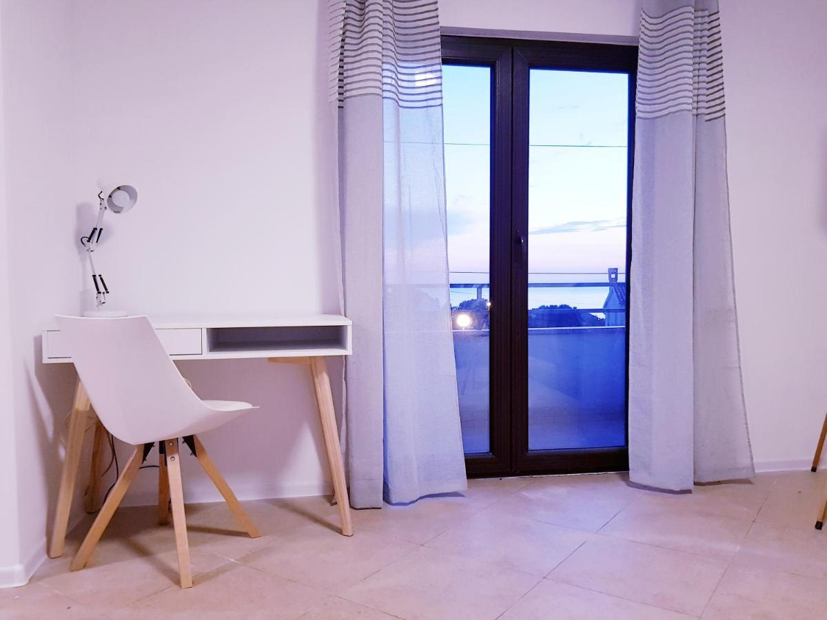 Apartment Sea View Rovinj Exterior photo